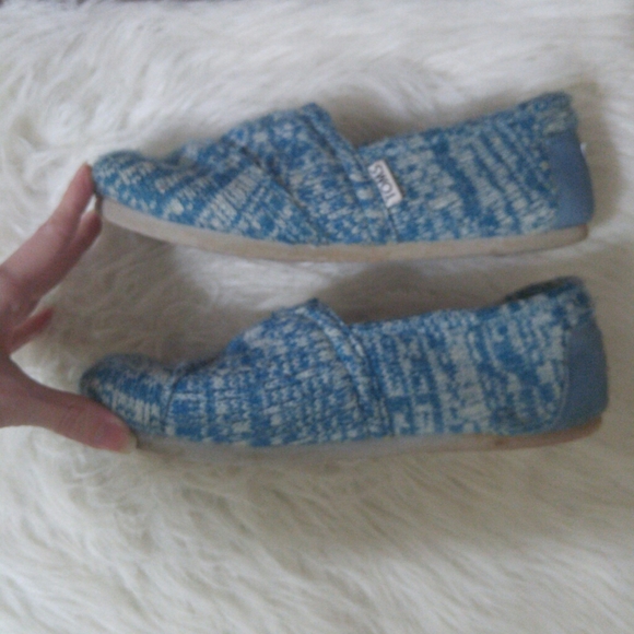 Toms Sherpa Lined Blue And Cream Alpargata Size 6 - Picture 4 of 6